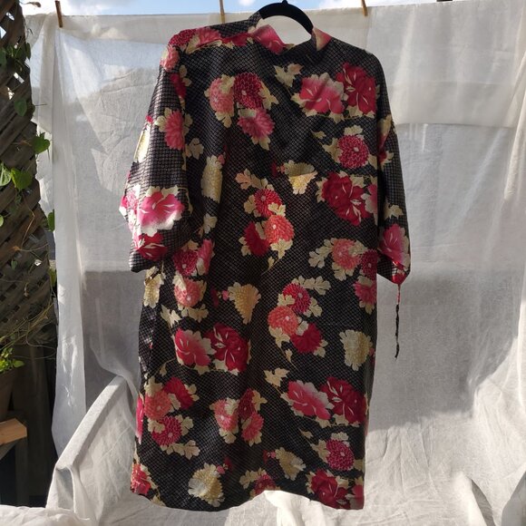 Floral Kimono Cover - Picture 5 of 10